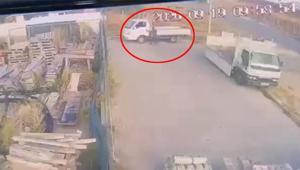 Eskişehirde feci ölüm El frenini çekmediği kamyonetin altında kaldı