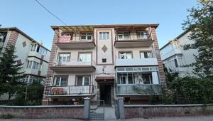 Kötü koku komşuları harekete geçirdi Eskişehirde şüpheli ölüm