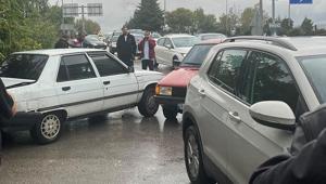 Bursa İnegölde zincirleme kaza: 2 yaralı
