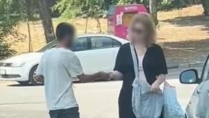 Sokak ortasında dehşet Kadının yolunu kesip para aldı
