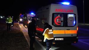 Alkollü sürücünün kullandığı otomobil takla attı: 1i ağır 3 yaralı