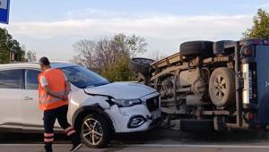 Tekirdağ’da film gibi olay İçinde çocuk varken otomobili kaçırdı: Önce yayaya, ardından 2 araca çarptı