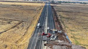 Tanker devrildi Diyarbakır-Şanlıurfa kara yolu ulaşıma kapandı
