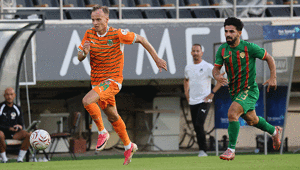 Alanyaspor hazırlık maçında Amedsporu 4 farkla geçti