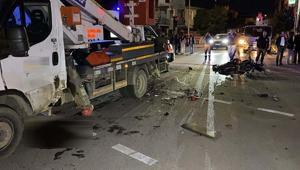İnegölde feci kaza Motosiklet ile sepetli vinç çarpıştı
