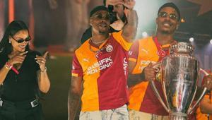 Galatasaraylı Lemina’nın eşi çileden çıktı Bu davranışları çok komik
