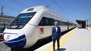 Bakan Uraloğlu müjdeyi verdi: 3 il daha hızlı trenle buluşuyor