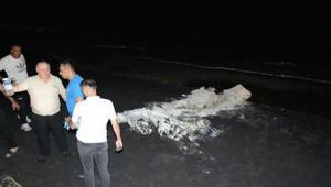 Samsun sahillerine vuran gizemli maddenin ne olduğu belli oldu