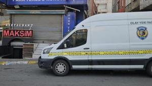 İstanbulda müzikholde silahlı çatışma: 1’i polis 2 kişi hayatını kaybetti