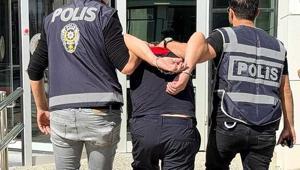 İzmirde itfaiyeci, eski sevgilisinin evini kundakladı Ağır yaralı kadın yaşam mücadelesi veriyor