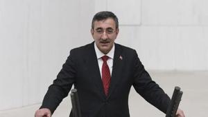 Cumhurbaşkanı Yardımcısı Yılmazdan İstanbulda çöken binaya ilişkin paylaşım
