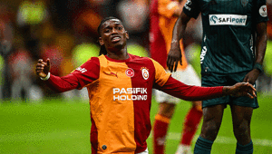 Galatasarayda Okan Buruktan Leao ile özel görüşme
