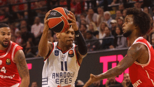 EuroLeaguede Anadolu Efes, Olympiakosa farklı kaybetti