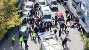 Erzurumda çöp kamyonunun çarptığı 2 çocuk annesi Filiz Kaya hayatını kaybetti