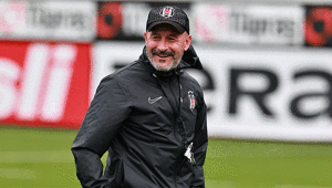 Beşiktaşta Vincenzo Italianodan Ümit Akdağ açıklaması