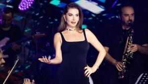 Sahnesi görkemli, hayatı sade Ebru Yaşardan mütevazı sözler