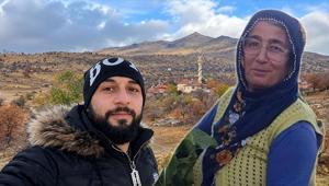 Annesinin ölüm haberine yüreği dayanmadı Anne ve oğlu 2 saat arayla kalp krizinden hayatını kaybetti