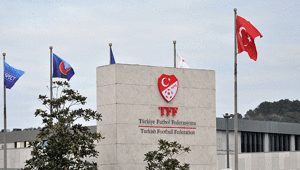 TFFden maçlar öncesinde saygı duruşu kararı