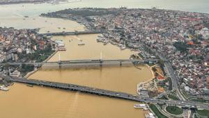 İstanbul çamurdan temizleniyor