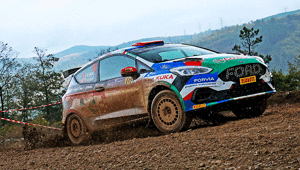43. Kocaeli Rallisinde ilk gün geride kaldı: Kerem Kazaz ralliye veda etti