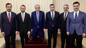 Cumhurbaşkanı Erdoğan, Üsküdar ve Ataşehir Belediye Başkan Vekillerini kabul etti