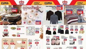 BUGÜN RAFLARDA SATIŞA ÇIKTI BİM 27-28-30 Ekim aktüel kataloglarında hangi ürünler satışa sunulacak Gravürlü Cam Kayık Tabak, Kahve Yanı Su Bardağı, Desenli Sunum Tabağı, Kapaklı Borcam Tencere...