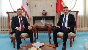 Cumhurbaşkanı Yardımcısı Yılmaz, KKTC Başbakanı Üstel ile görüştü