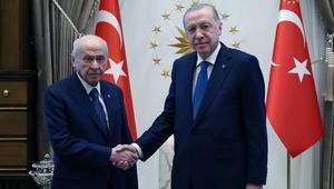 Son dakika... Cumhurbaşkanı Erdoğan, saat 14.00te MHP lideri Bahçeliyi kabul edecek