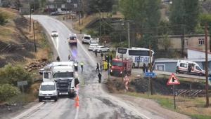 Şırnakta feci kaza Otobüs yoldan çıktı, 15 yaralı