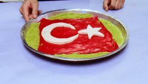Kiliste 29 Ekime özel ay yıldızlı katmer