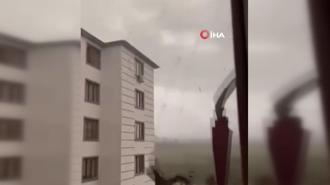 Bingöl’de fırtına etkili oldu: Çatıdan kopan parça çocuğun üzerine düştü