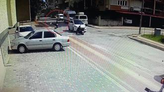 Otomobille çarpıştı, havada taklalar attı