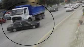 Hafriyat kamyonu, otomobili böyle sürükledi