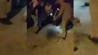 Eski nişanlısının elinde bıçak gören kadın kendisini balkondan attı