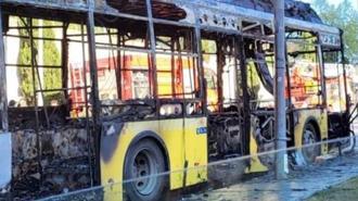 Başakşehir'de İETT otobüsü alev alev yandı
