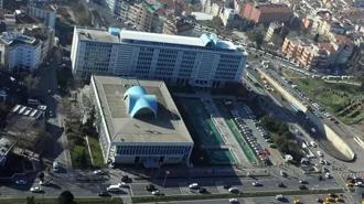 İBB'ye yolsuzluk soruşturmasında yeni gelişme: 20 şüpheli adliyede
