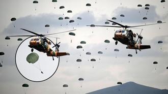 Erciyes'te nefes kesen an! 14 ülke izledi, onlarca asker paraşütle indi