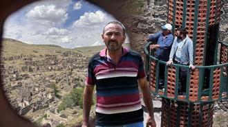 Minare 'gözetleme kulesi' oldu! 40 yıldır izliyorlar: Biz rüyamızı bile burada görüyoruz