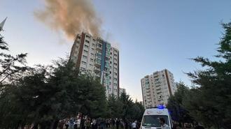 Diyarbakır'da 13 katlı binada yangın! Mahsur kalanlar tahliye edildi