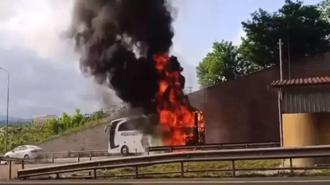 Ordu'da yolcu otobüsü bir anda alev alev yandı! Şoför son anda fark etti