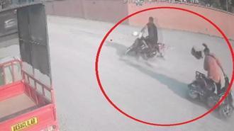 Neye uğradığını şaşırdı! Dengesini kaybeden sürücü...