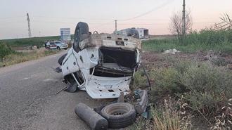 Diyarbakır'da feci kaza: Otomobil taklalar attı, 1 ölü, 4 yaralı