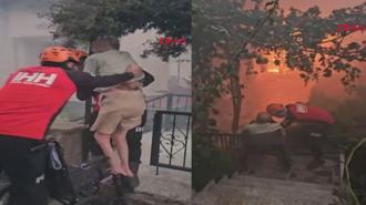 İzmir'deki yangında mahsur kalanları ekipler böyle kurtardı