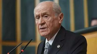 Bahçeli'den Özgür Özel'e tepki: Demokrasi ve sandıkla yapamadığını silahların gölgesinde mi planlıyorsun?
