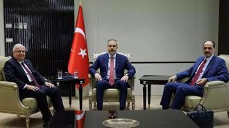 Dışişleri Bakanlığı'nda 3'lü zirve