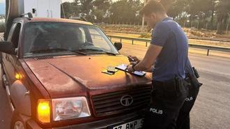 Nişan bozulunca ortak aldıkları kamyoneti 'çalıntı' diye şikayet etti! Polis trafikten men etti