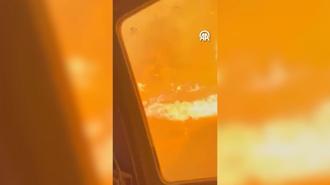 Yangında alevler arasında kalan ormancıların görüntüleri ortaya çıktı