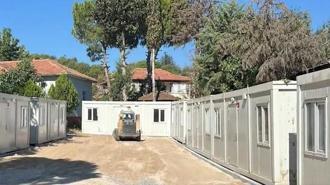 Sındırgı’da depremzedeler için konteynerler kuruldu