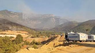 Hatay’da yangınla mücadele devam ediyor