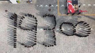 Bursa'da öğrenciler, Atatürk'ü koreografilerle andı